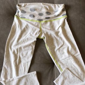 Lululemon Crops Reversible, size 6